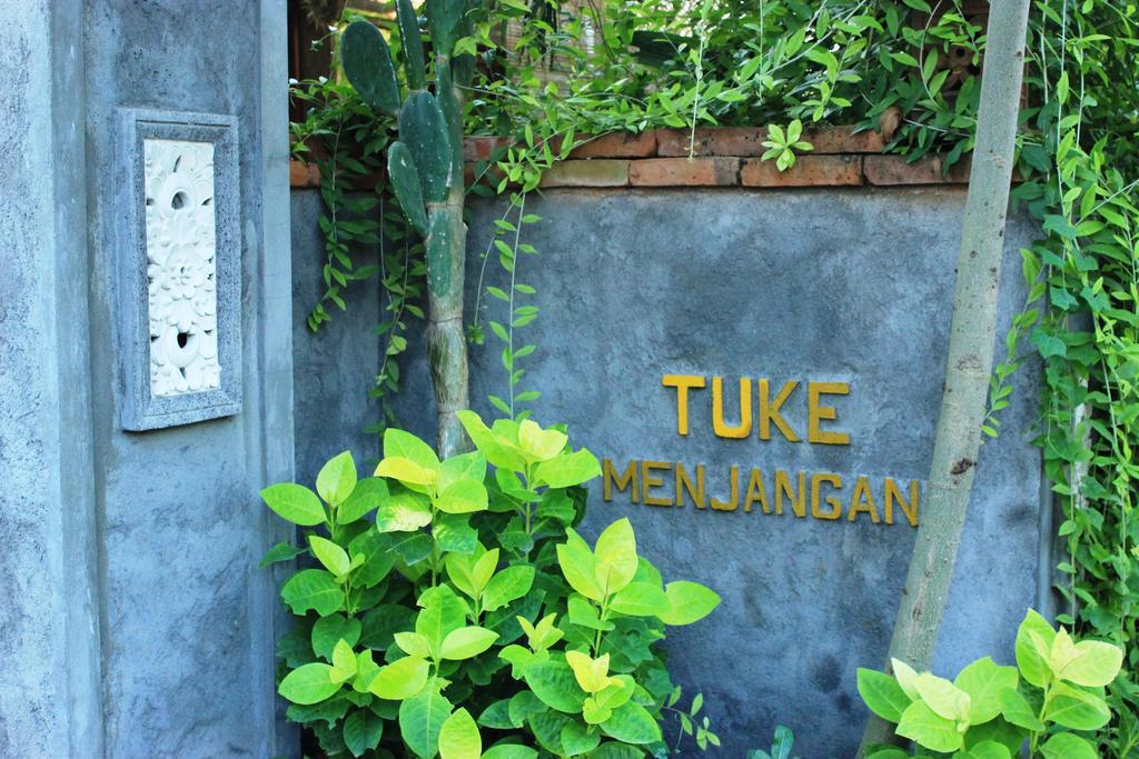 Hotel Toke Menjangan Banyuwedang Exterior foto